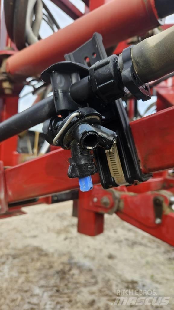 Hardi Navigator 4000 Причіпні обприскувачі