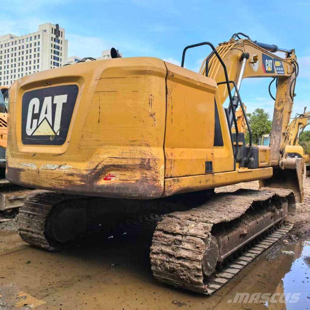 CAT 320 Гусеничні екскаватори