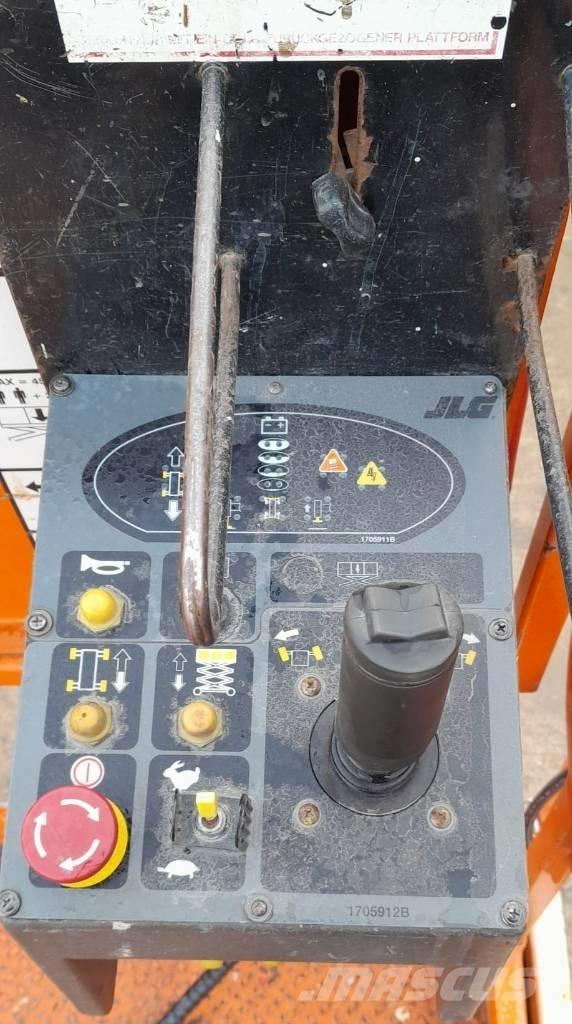 JLG 3369 LE Підйомники-ножиці