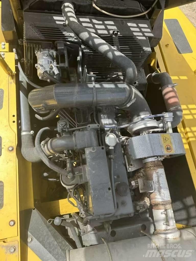Komatsu PC 350 Гусеничні екскаватори