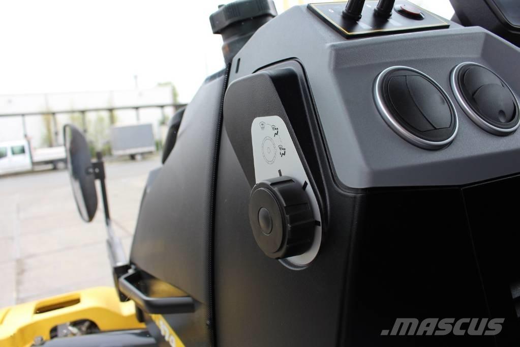 Bomag BW 174 AP-5 AM Котки тротуарні