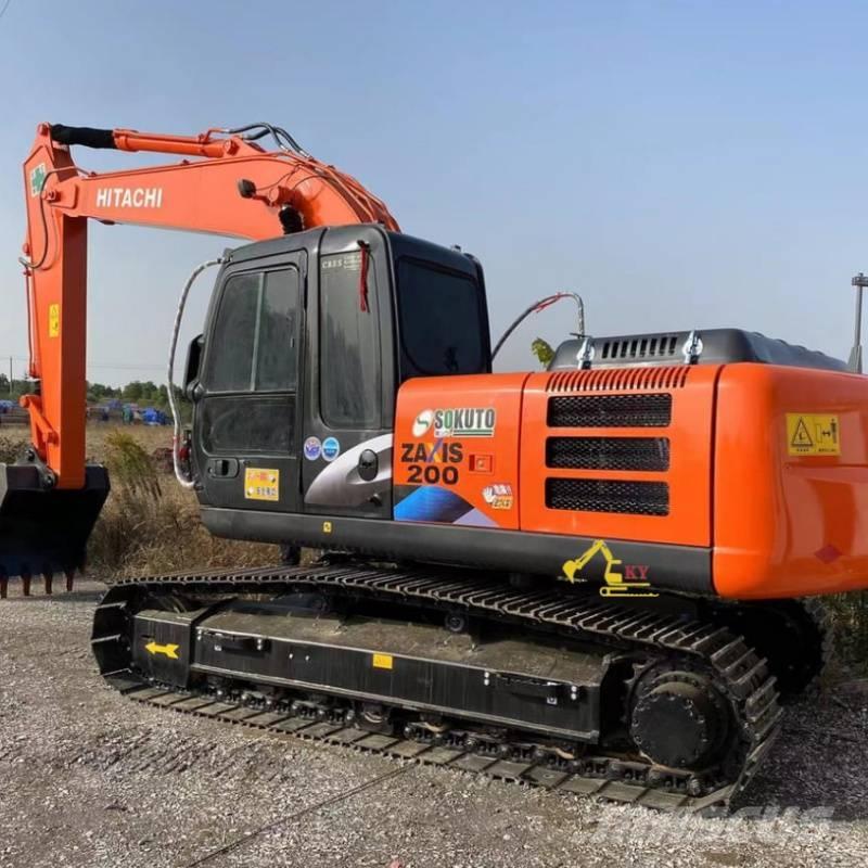 Hitachi 200-3G Гусеничні екскаватори