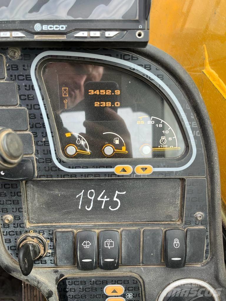 JCB 540-140 Телескопічні навантажувачі