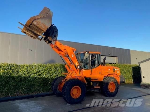 Doosan DL 200 Фронтальні навантажувачі