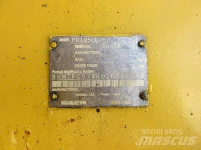 Komatsu PC1250 LC-7 Гусеничні екскаватори