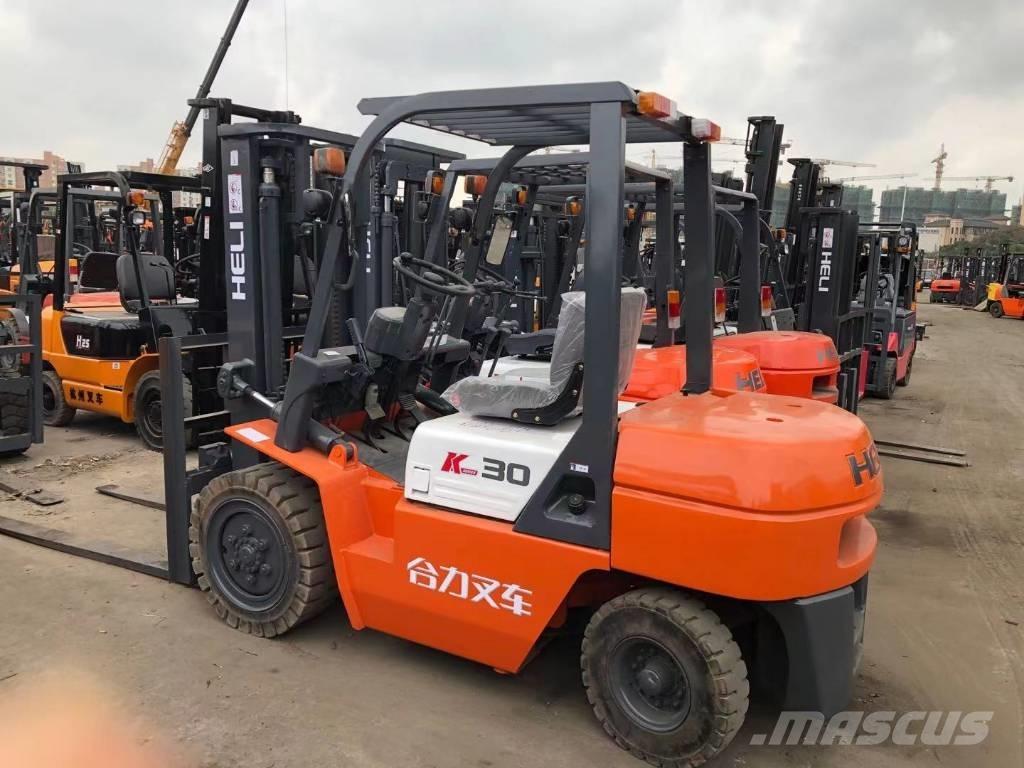 Heli FD 30 Дизельні навантажувачі