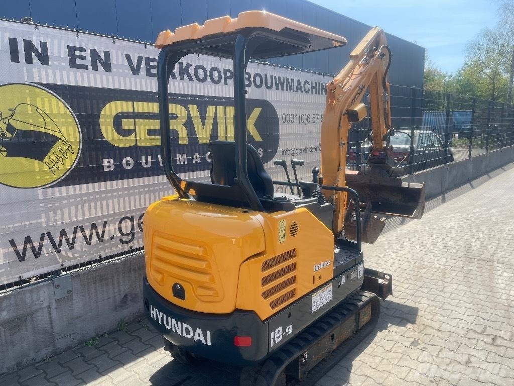 Hyundai 18-9 Міні-екскаватори < 7т