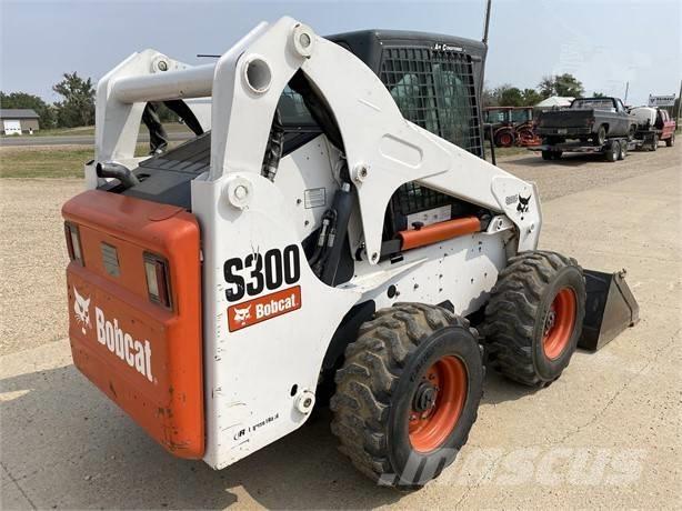 Bobcat S 300 Міні-навантажувачі