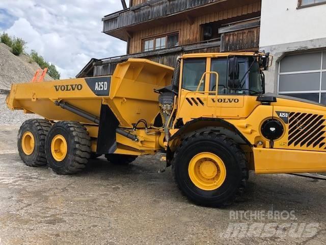 Volvo A 25 D Зчленовані самоскиди