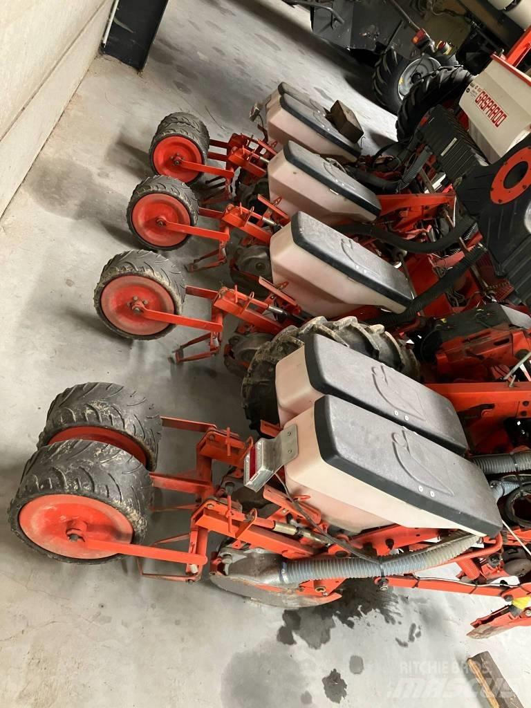 Kuhn gaspardo Високоточні сівалки