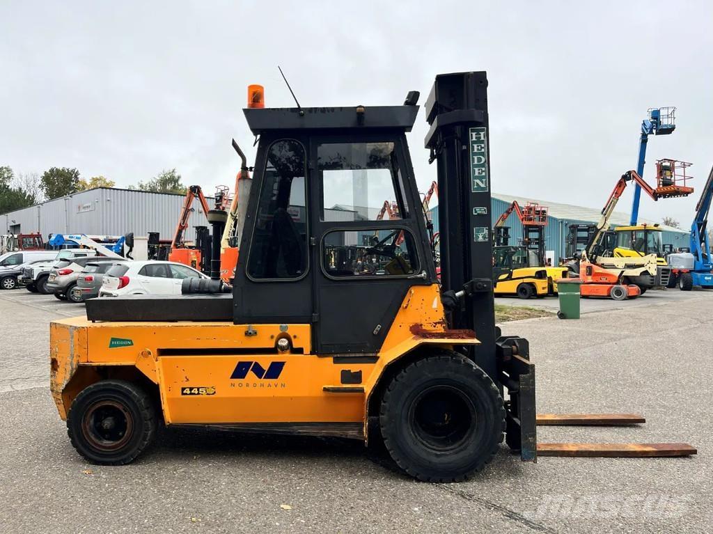 Heden 4450 Дизельні навантажувачі