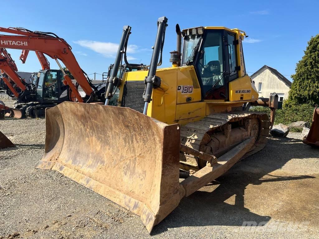 New Holland D180 Гусеничні бульдозери