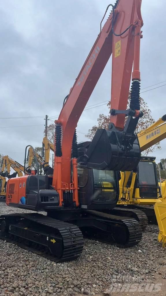 Hitachi ZX120 Гусеничні екскаватори