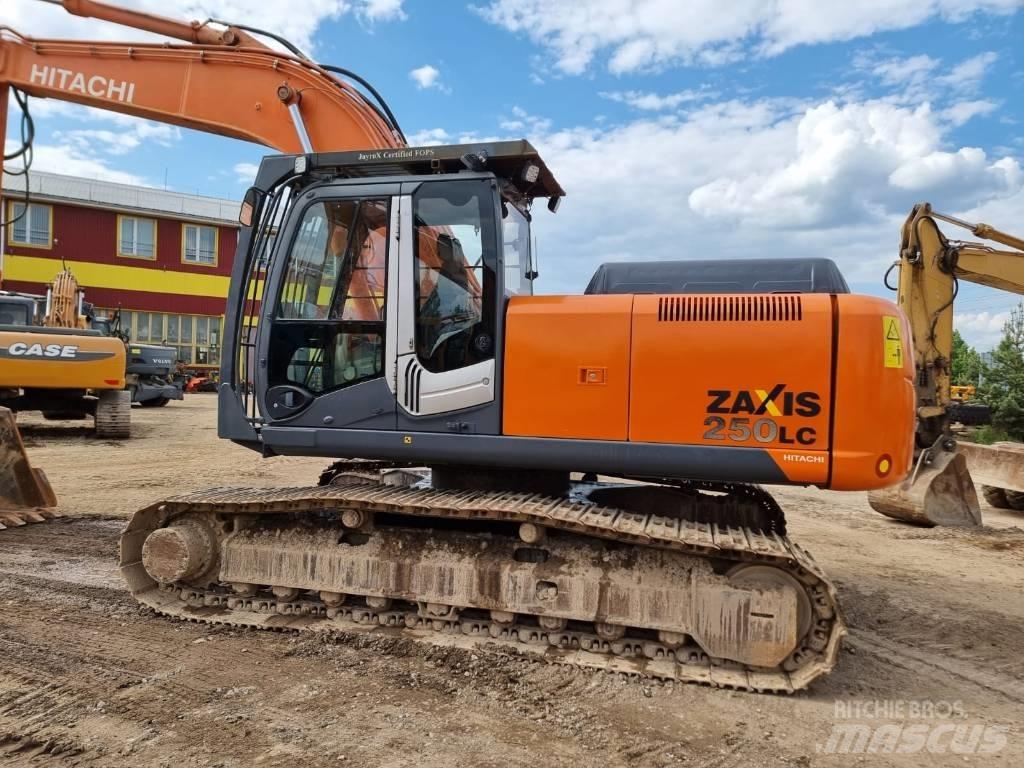 Hitachi ZX 250 LC-3 Гусеничні екскаватори