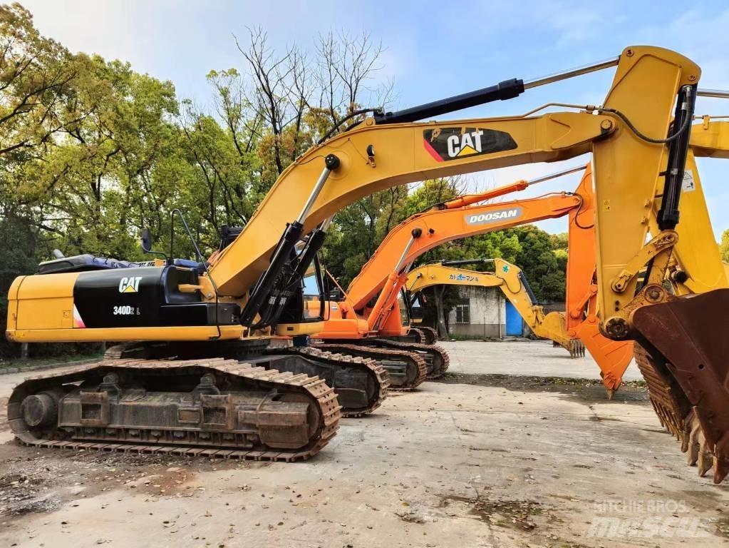 CAT 349 D2 Гусеничні екскаватори