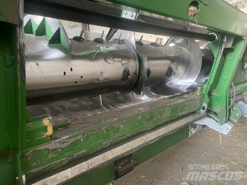 John Deere 635 X Валочні головки