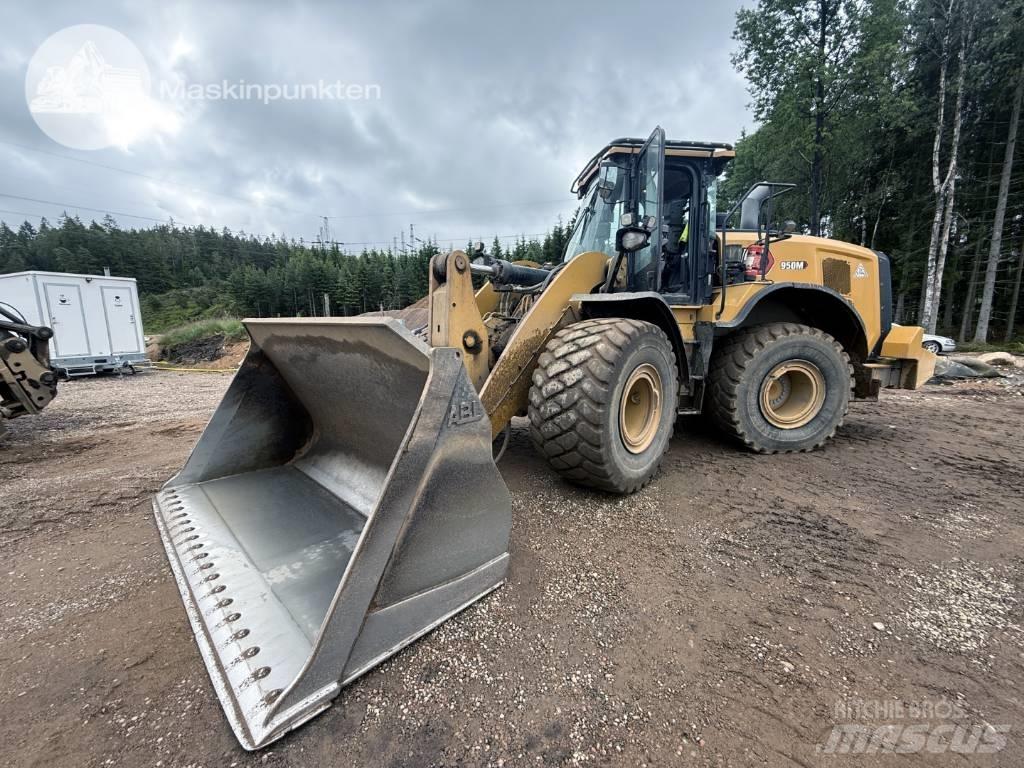 CAT 950 M Фронтальні навантажувачі