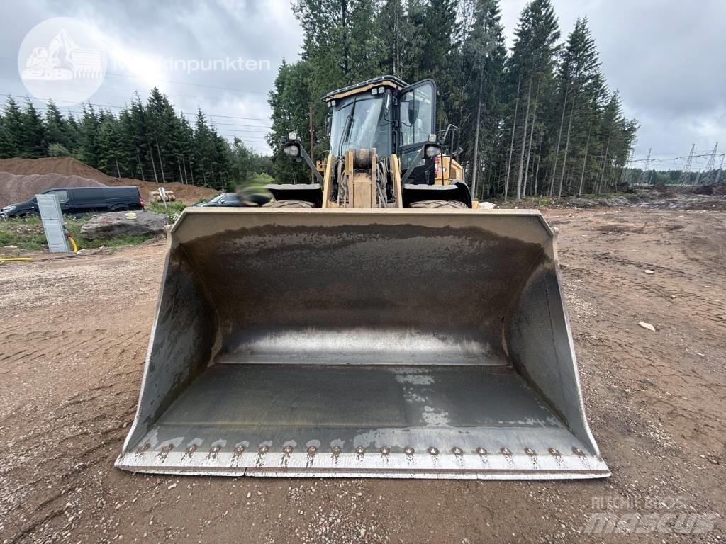 CAT 950 M Фронтальні навантажувачі