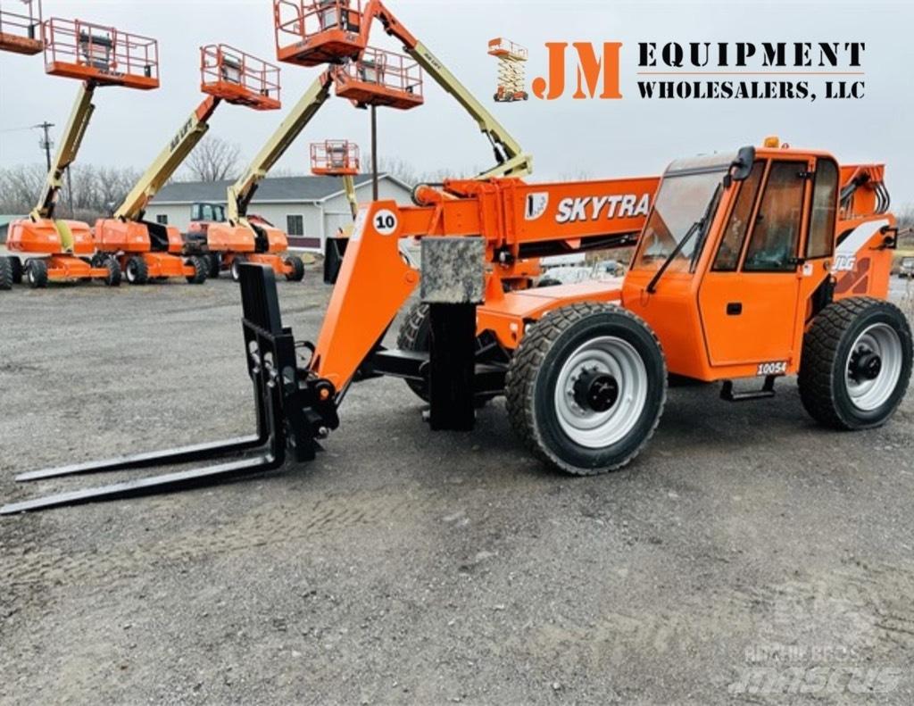 SkyTrak 10054 Телескопічні навантажувачі
