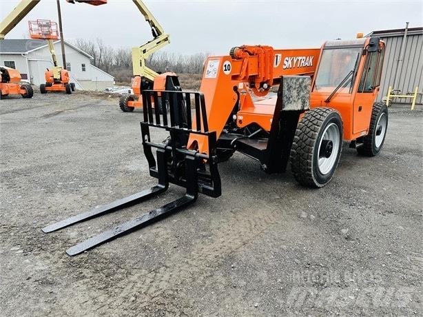 SkyTrak 10054 Телескопічні навантажувачі