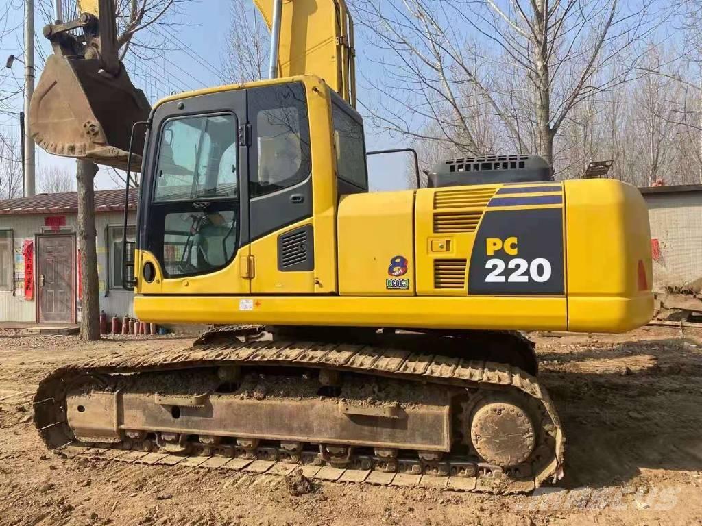 Komatsu pc220-8 Гусеничні екскаватори