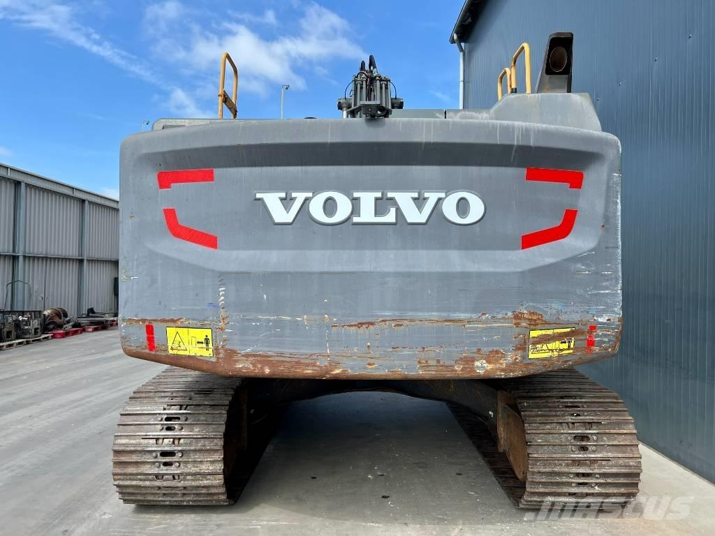 Volvo EC250E L Гусеничні екскаватори