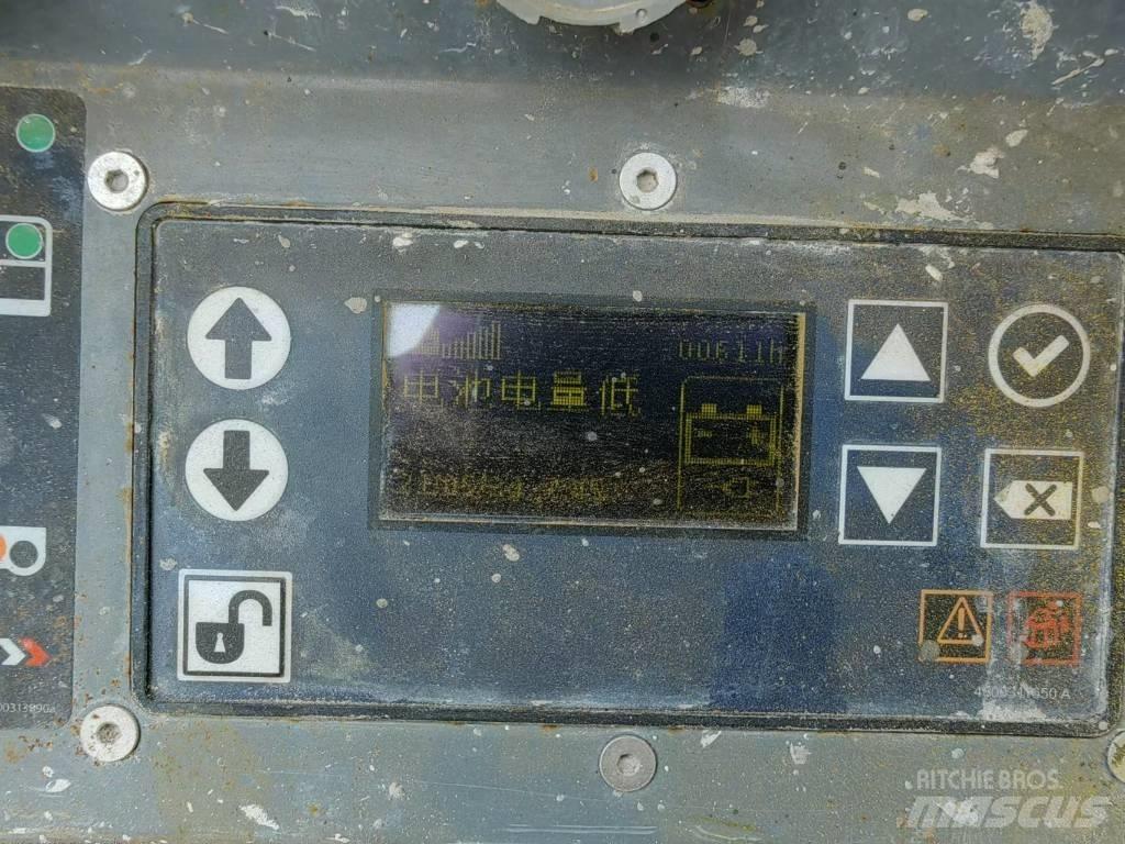 Haulotte OPTIMUM 8 Підйомники-ножиці