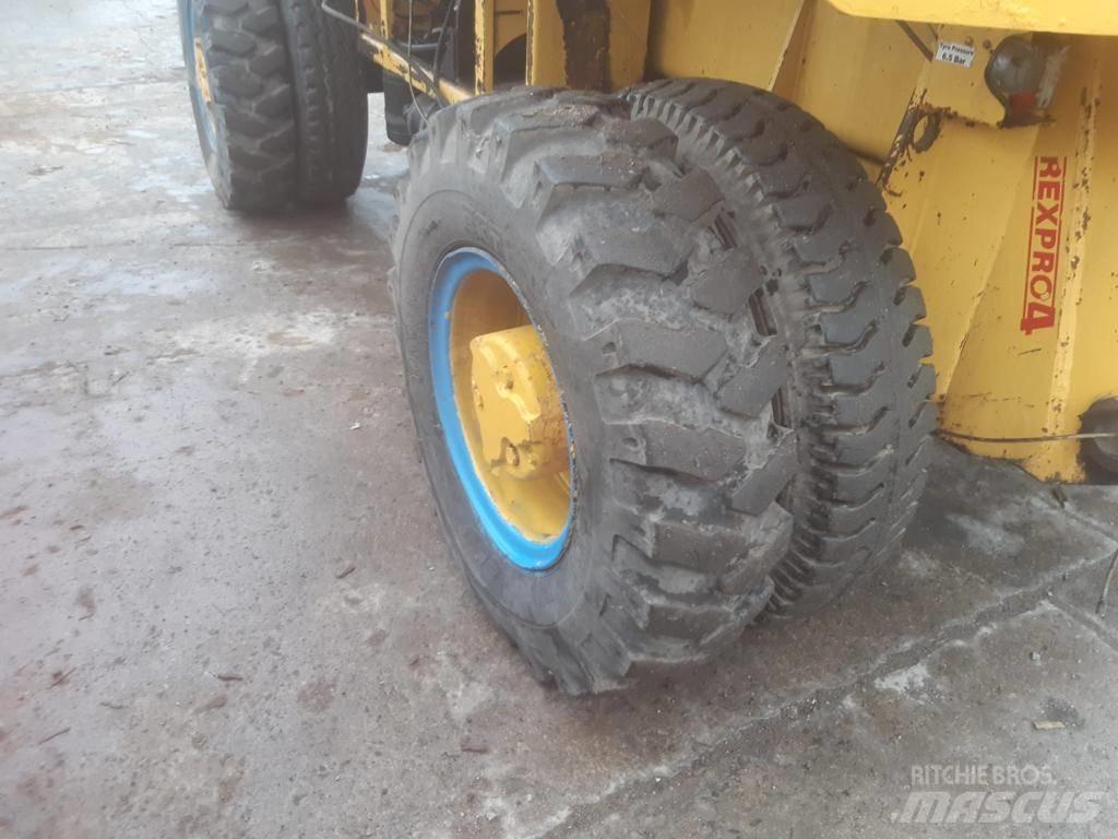 CASE WX 170 Колісні екскаватори