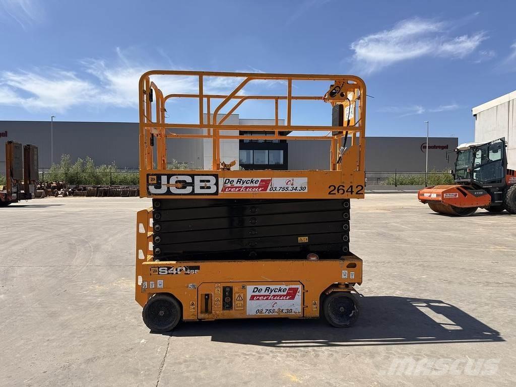 JCB S4046E Інші підйомники і платформи