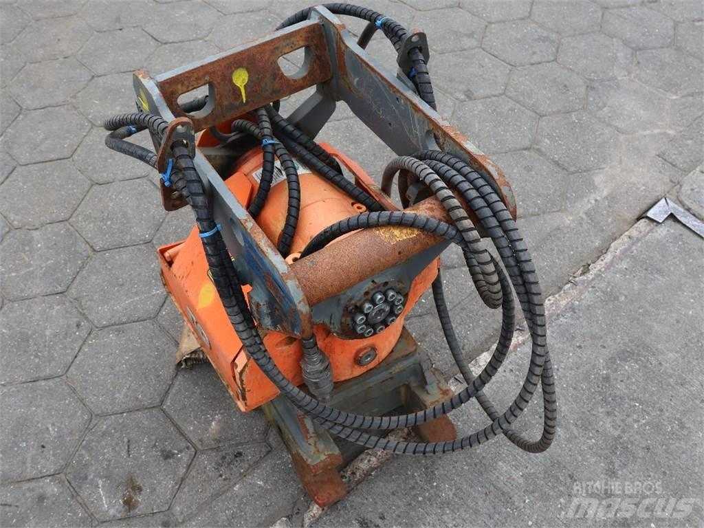  TILT ROTATOR TR07 Швидкі з`єднувачі