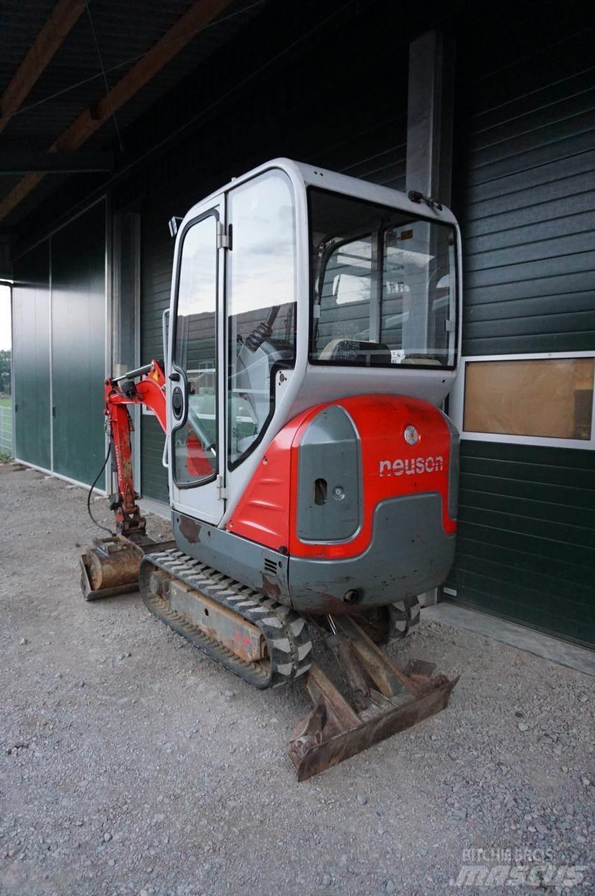 Neuson 1404 Колісні екскаватори