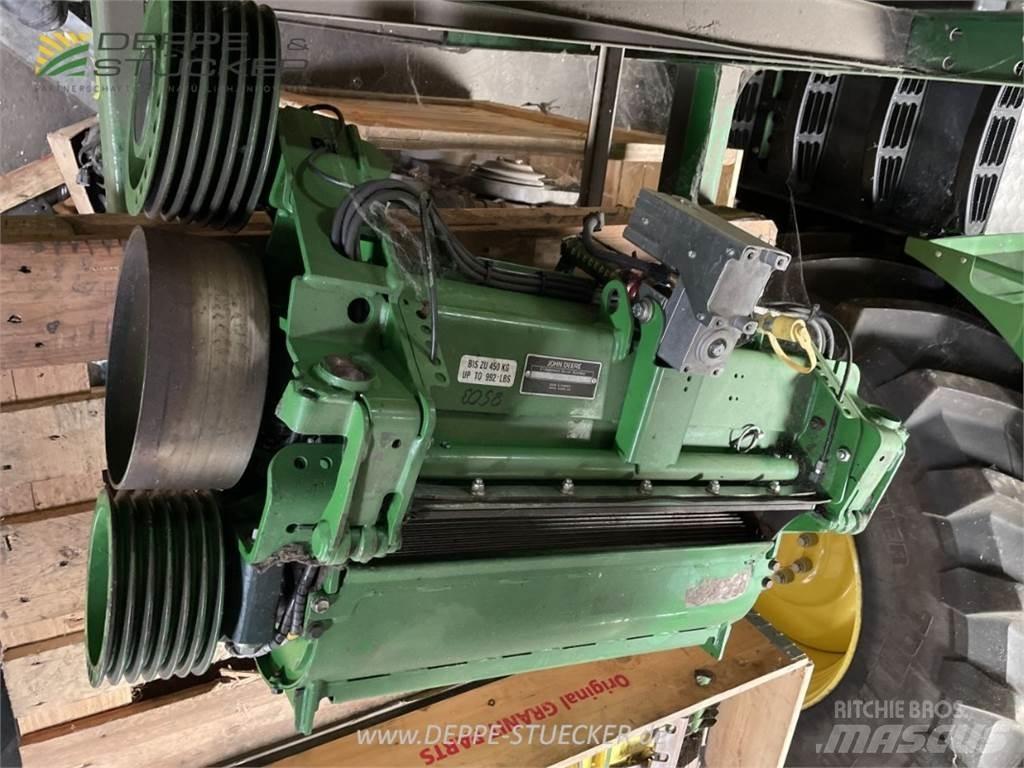 John Deere 8500i Фуражні комбайни