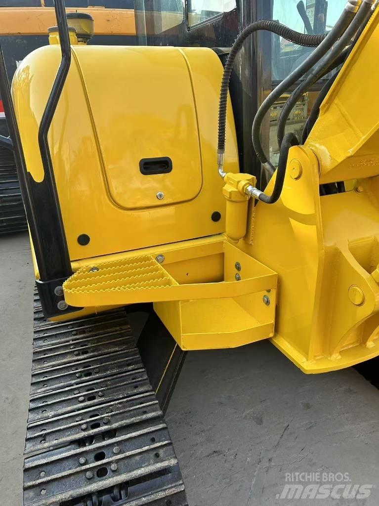 Komatsu PC 56 Міні-екскаватори < 7т