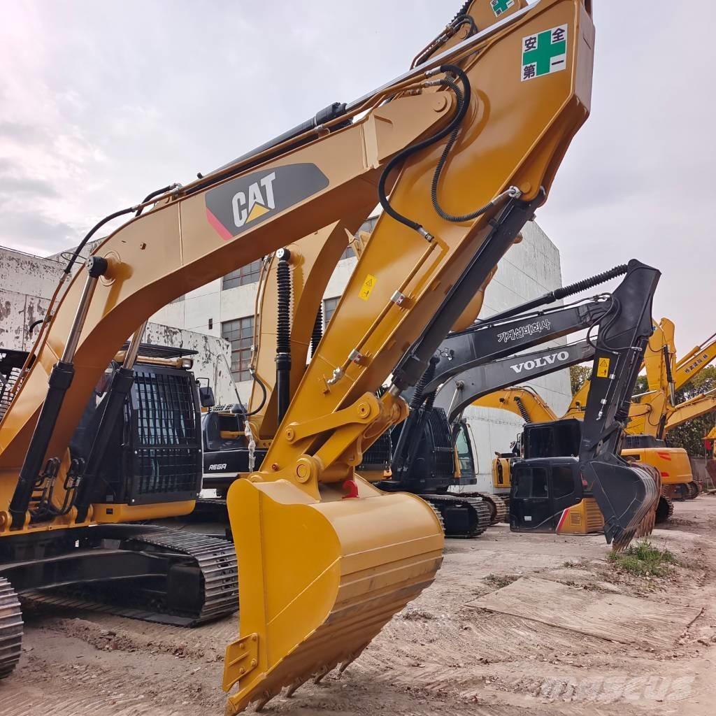 CAT 324 D L Гусеничні екскаватори