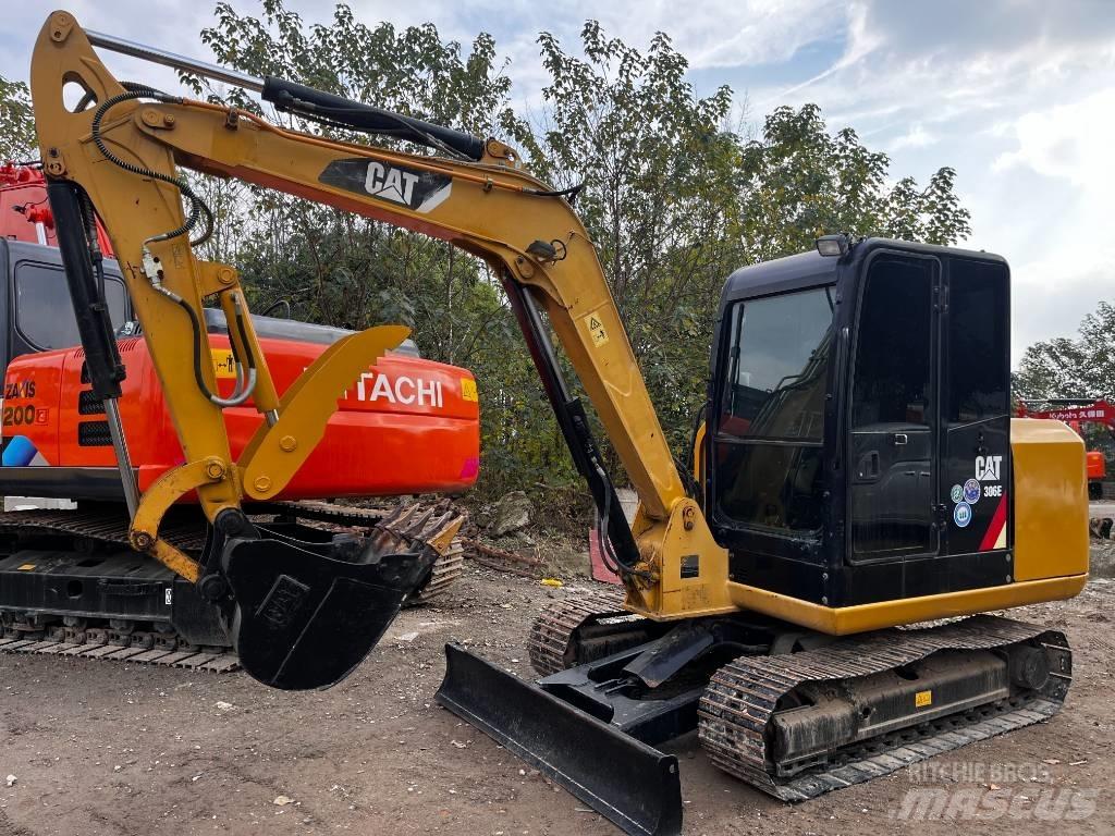 CAT 306 E Гусеничні екскаватори