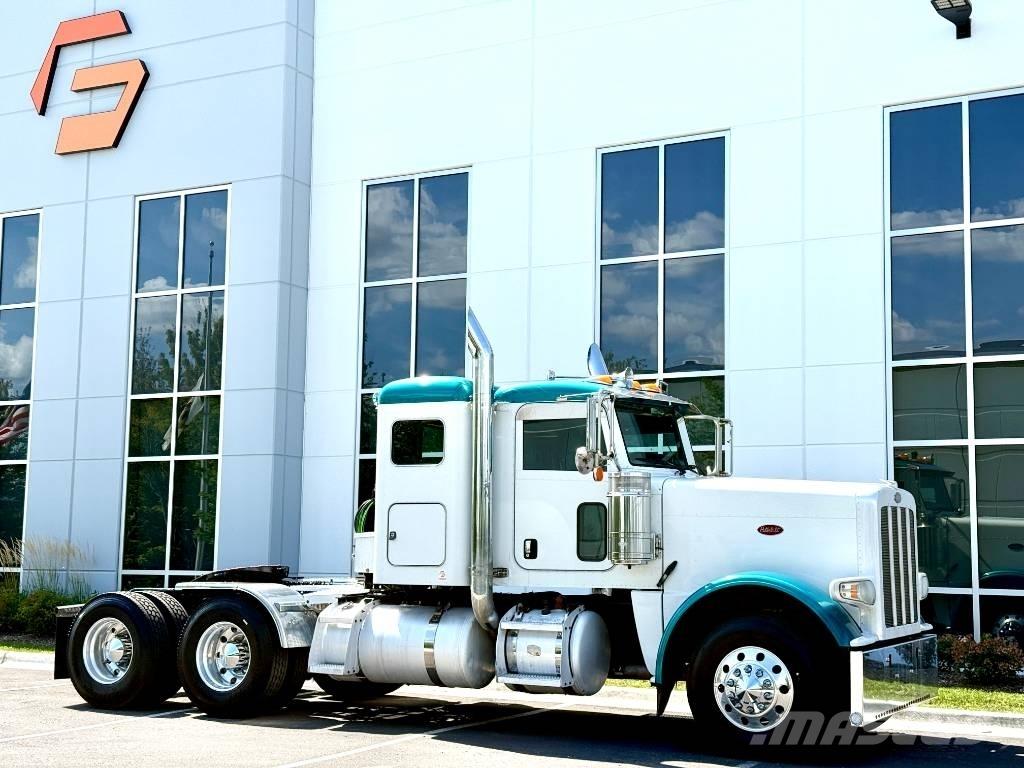 Peterbilt 389 Тягачі