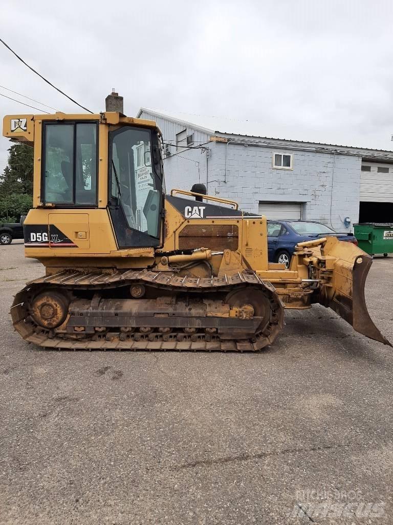 CAT D5GLGP Гусеничні бульдозери