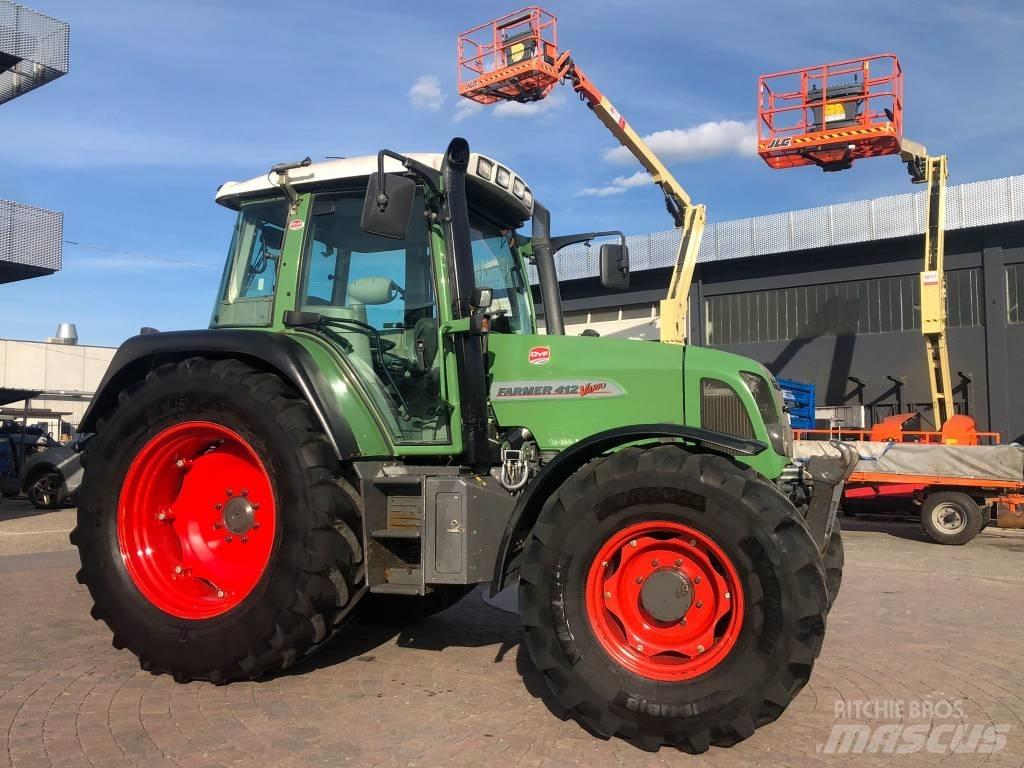 Fendt 412 Vario Трактори