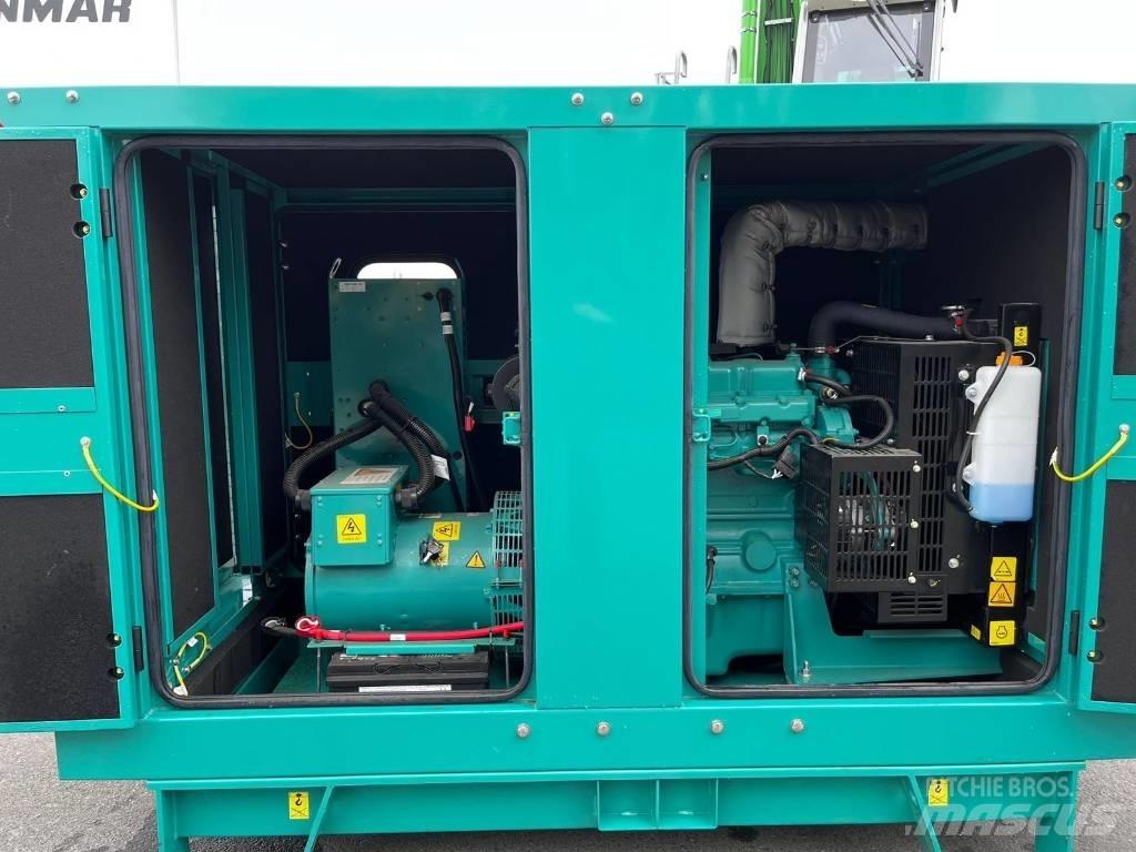 Cummins C33D5 (QES30) Дизельні генератори