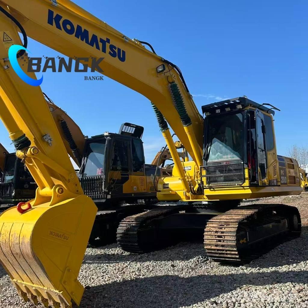 Komatsu PC 200 Гусеничні екскаватори