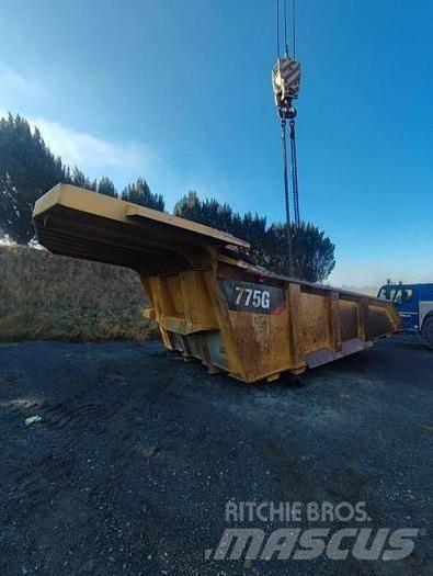CAT BENNE CAT 775G Будтехніка - Інші