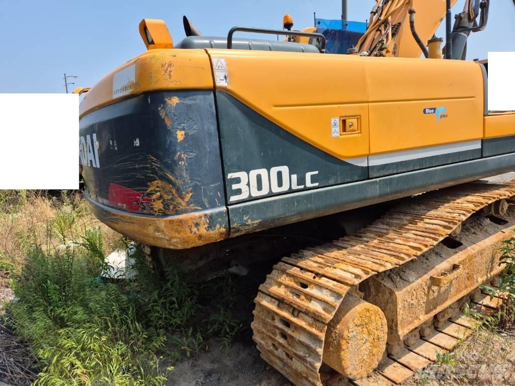 Hyundai Robex 300 LC Гусеничні екскаватори
