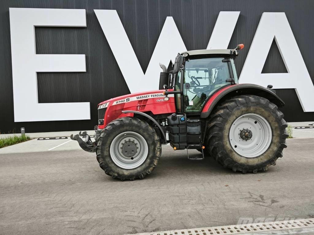 Massey Ferguson 8740 Трактори