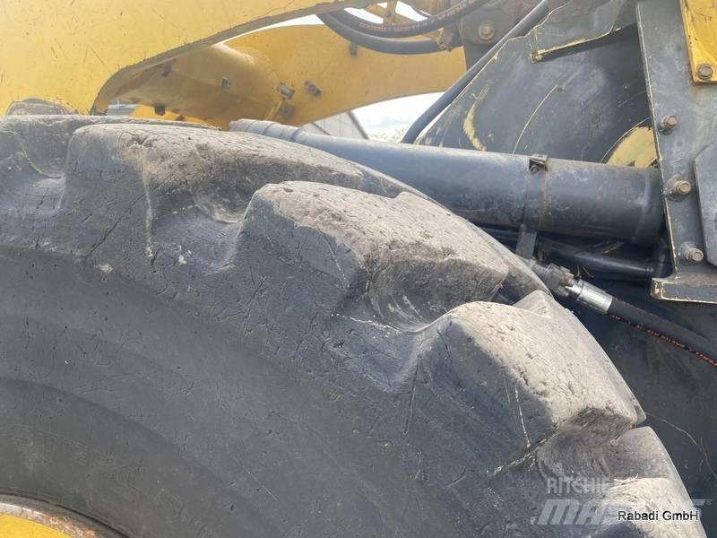 Komatsu WA 470-6 Фронтальні навантажувачі
