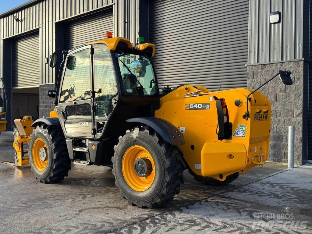 JCB 540-140 Телескопічні навантажувачі