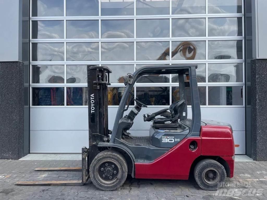 Toyota 02-8DF30 Інше