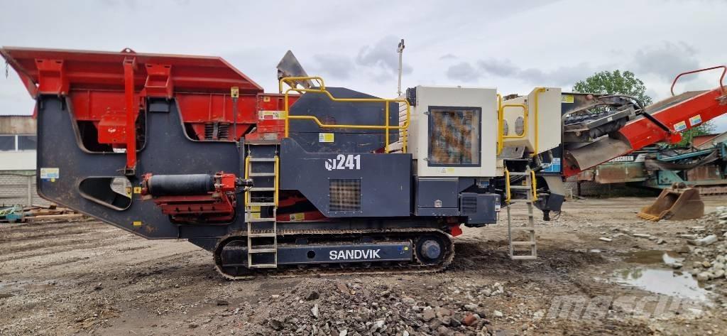 Sandvik QJ 241 Мобільні дробарки