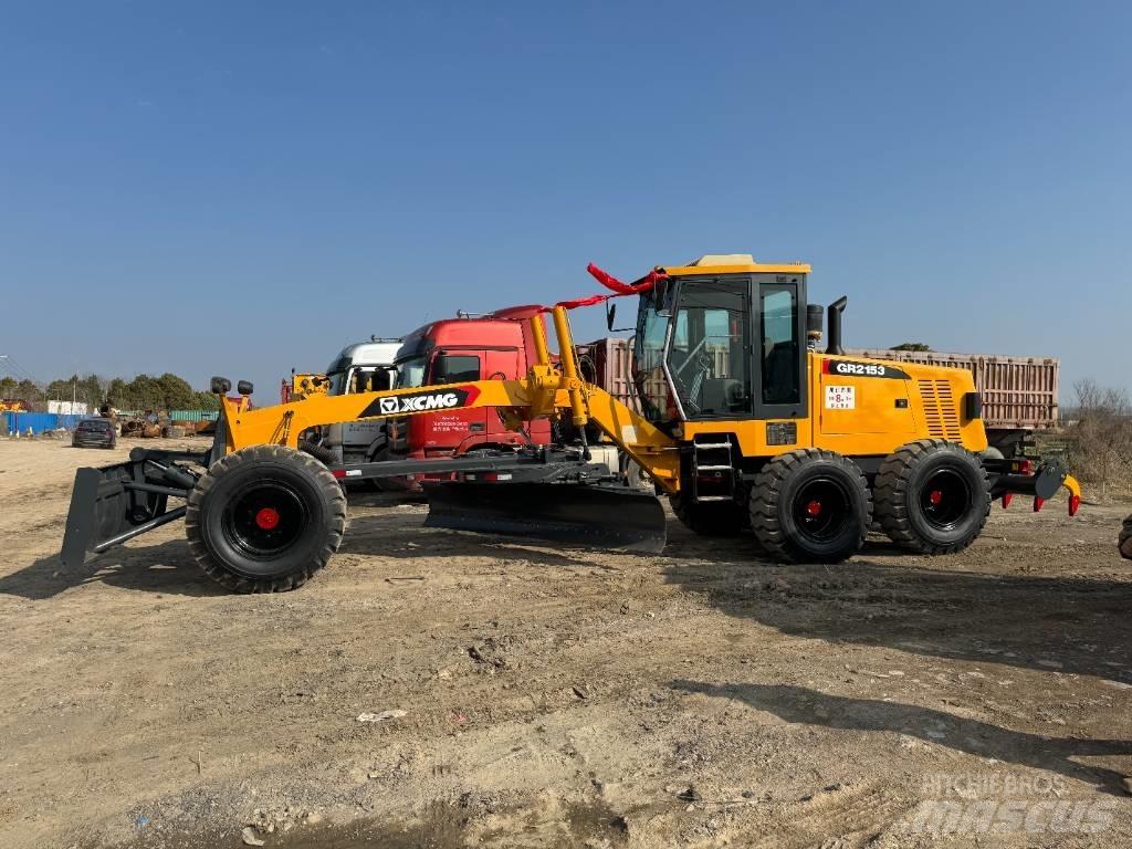 XCMG GR 2153 Грейдери