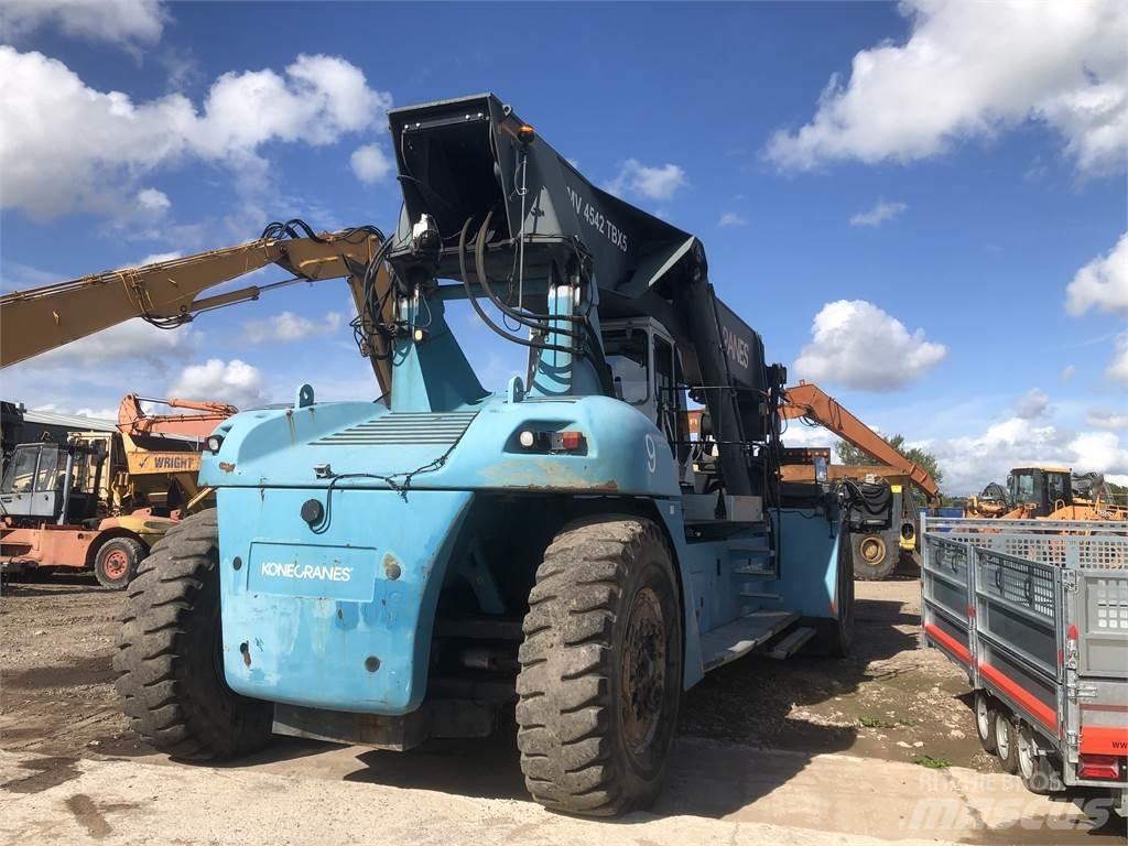 SMV 4542 TBX5 Річстакери