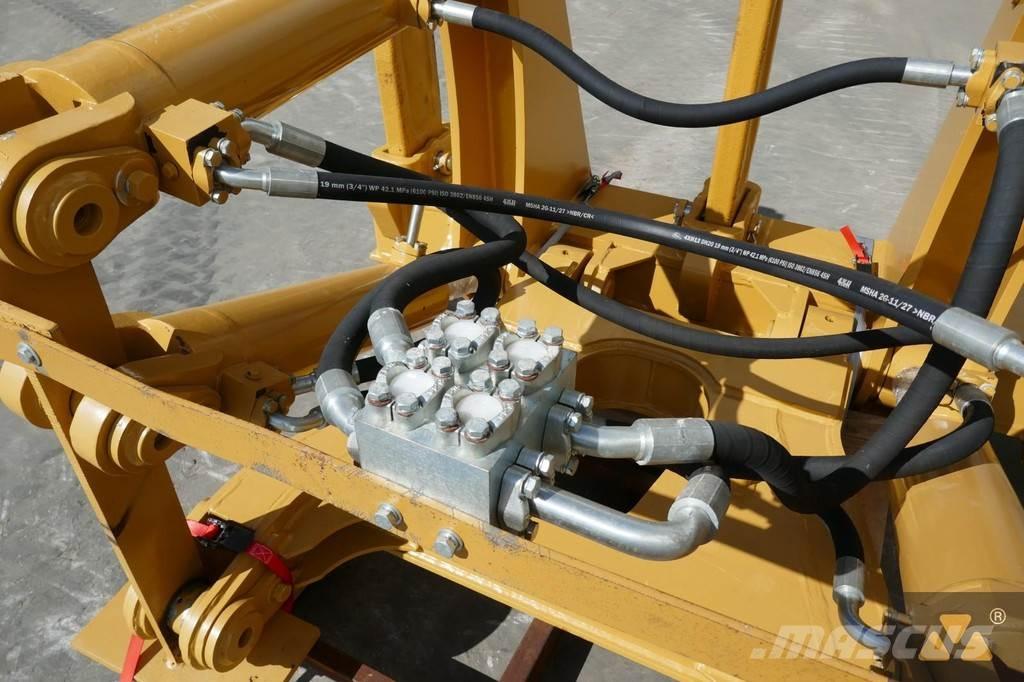 CAT D7E Ripper Інше обладнання